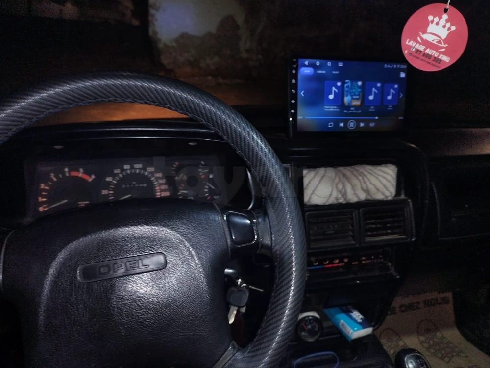 Opel Frontera