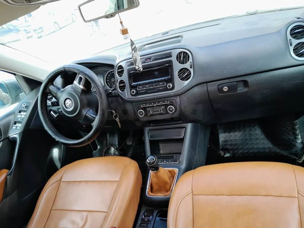 Carte voiture Volkswagen Tiguan