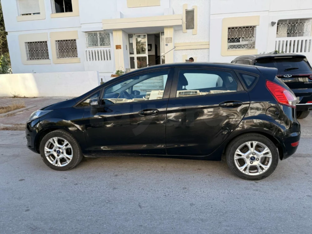 Carte voiture Ford Fiesta