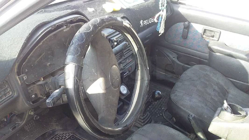 Peugeot 106