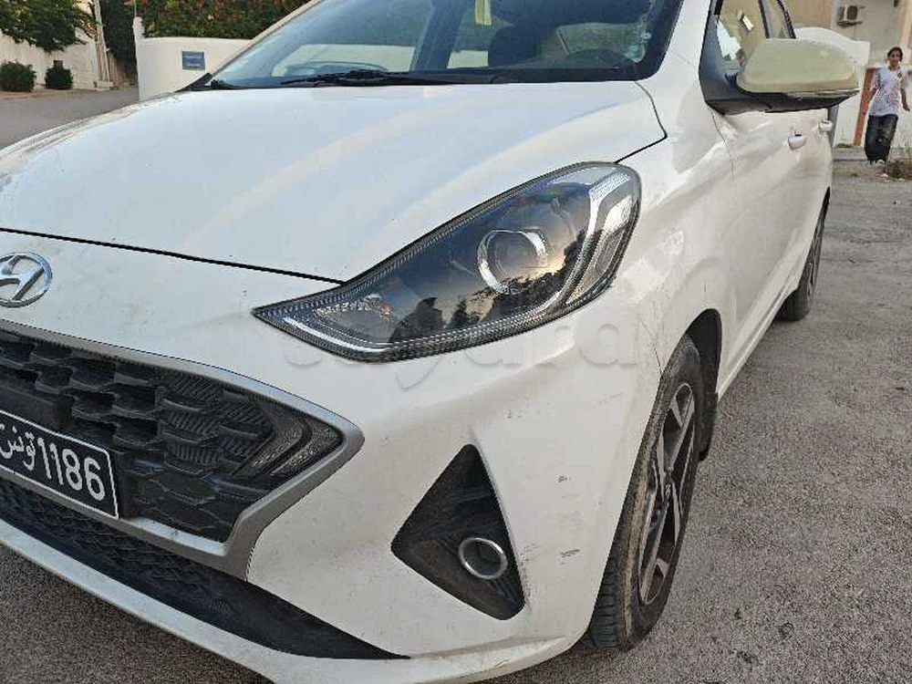 Carte voiture Hyundai i10