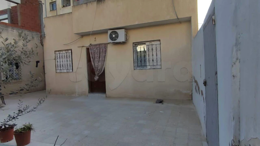 Maison à vendre à borj louzir ariana