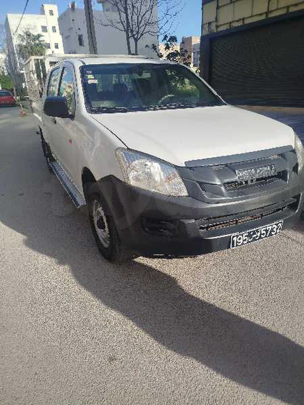 Carte voiture Isuzu D-Max