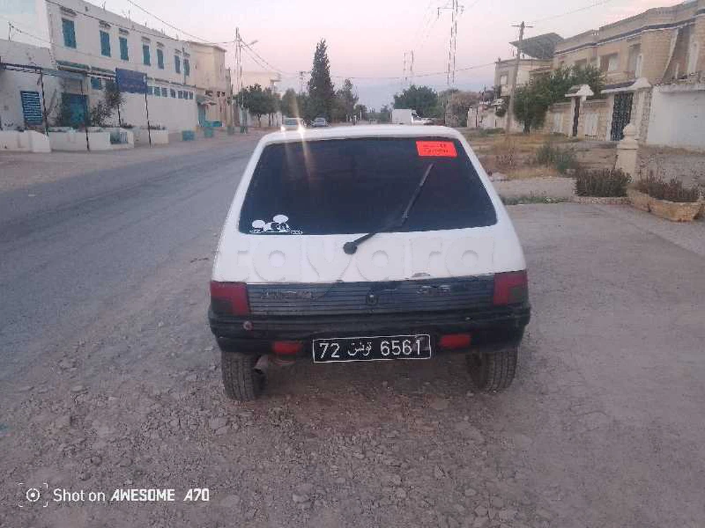 Peugeot 205