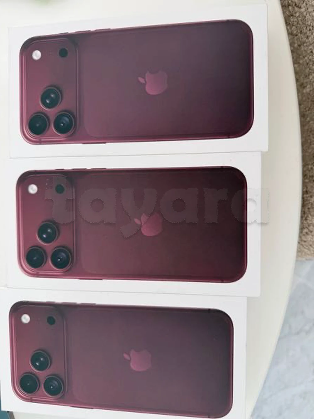 iPhone 18 pro Max Burgundi