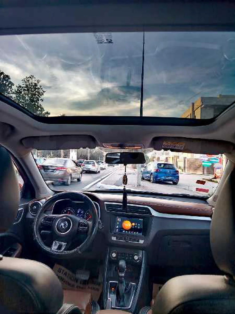 MG ZS