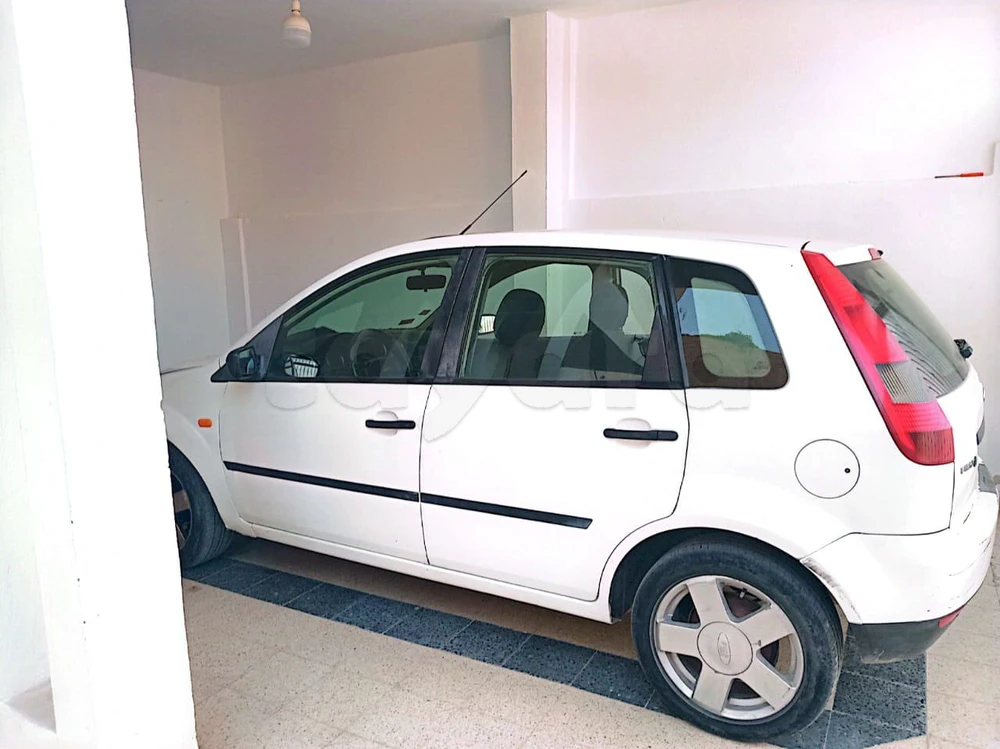 Carte voiture Ford Fiesta