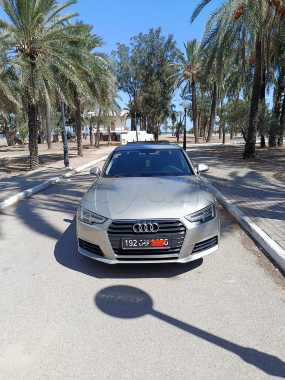 Carte voiture Audi A4