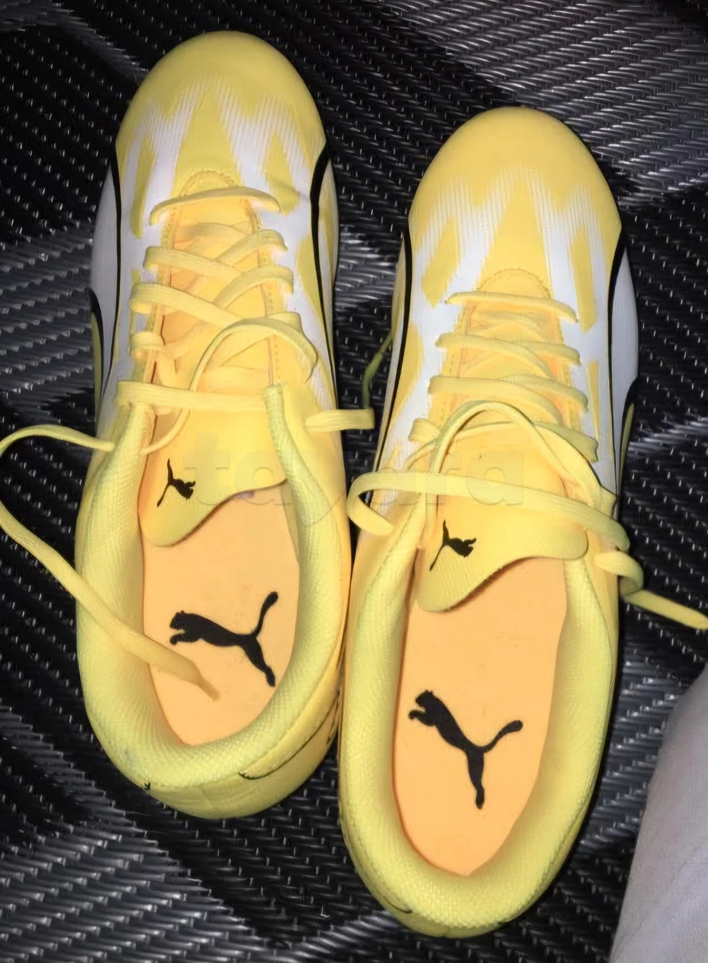 Crampon Puma 44, neuf, importé 🇨🇵