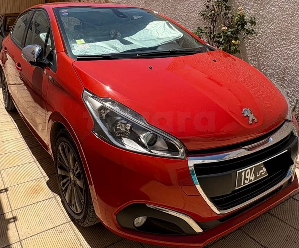 Carte voiture Peugeot 208