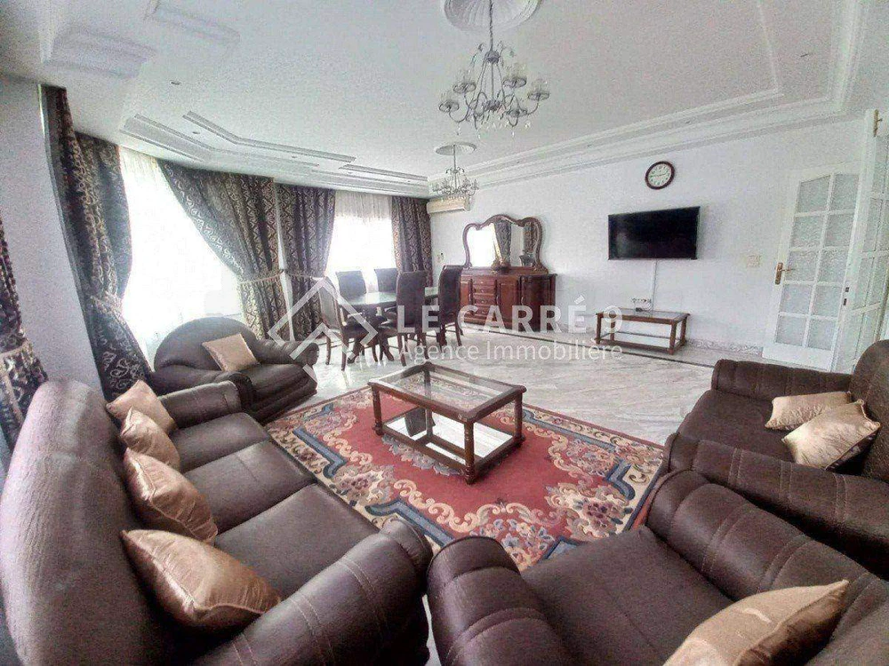 Etage de villa meublé à louer à Ain Zaghouan Nord