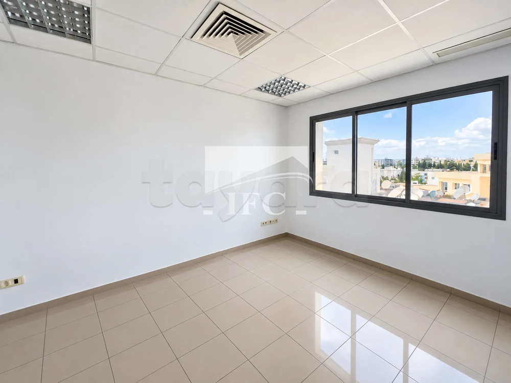 Bureau en 3 espaces- 240m²- Lac 1 -IFCL1266