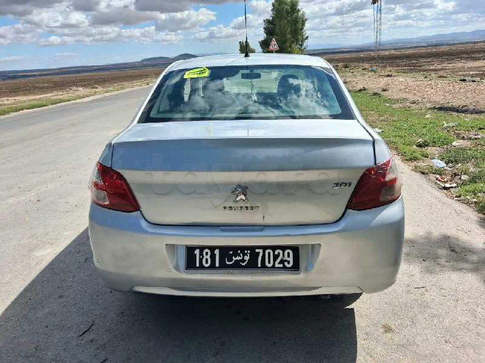 Peugeot 301