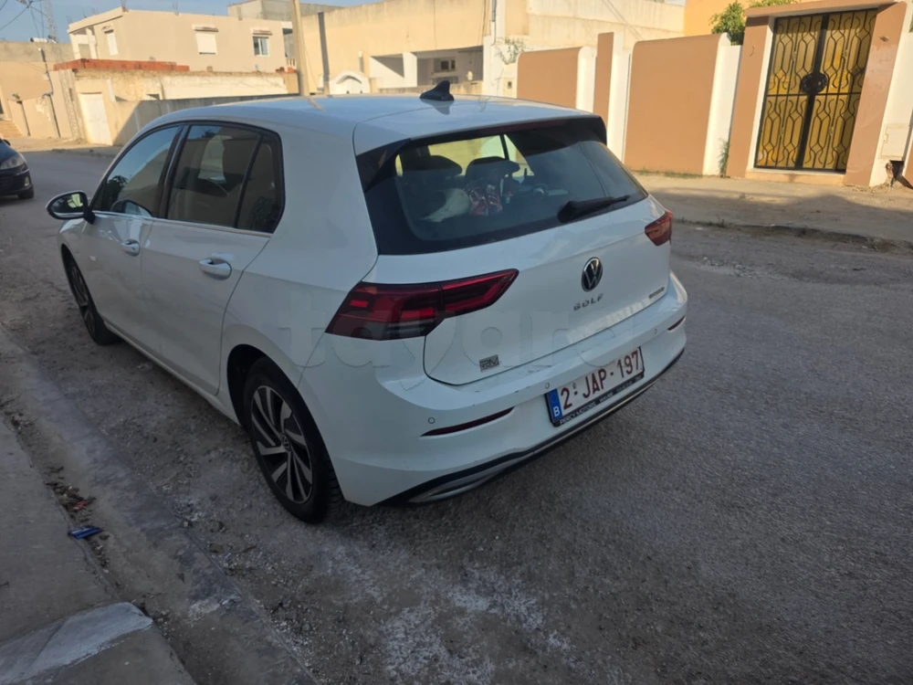 Volkswagen Golf 8