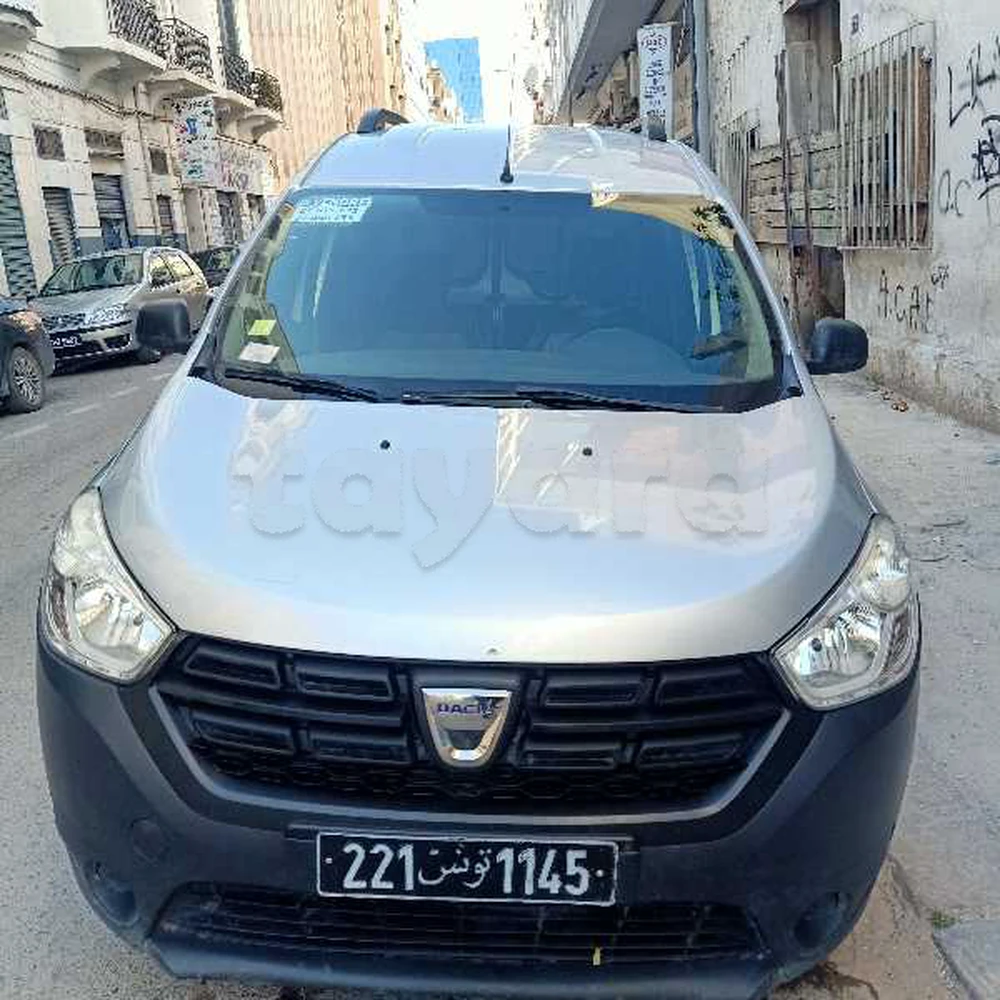 Carte voiture Dacia Dokker