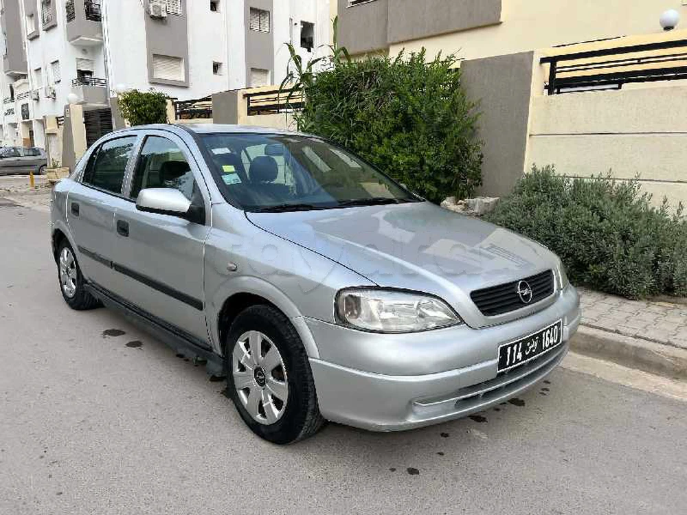 Carte voiture Opel Astra