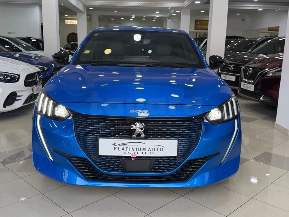 Carte voiture Peugeot 208