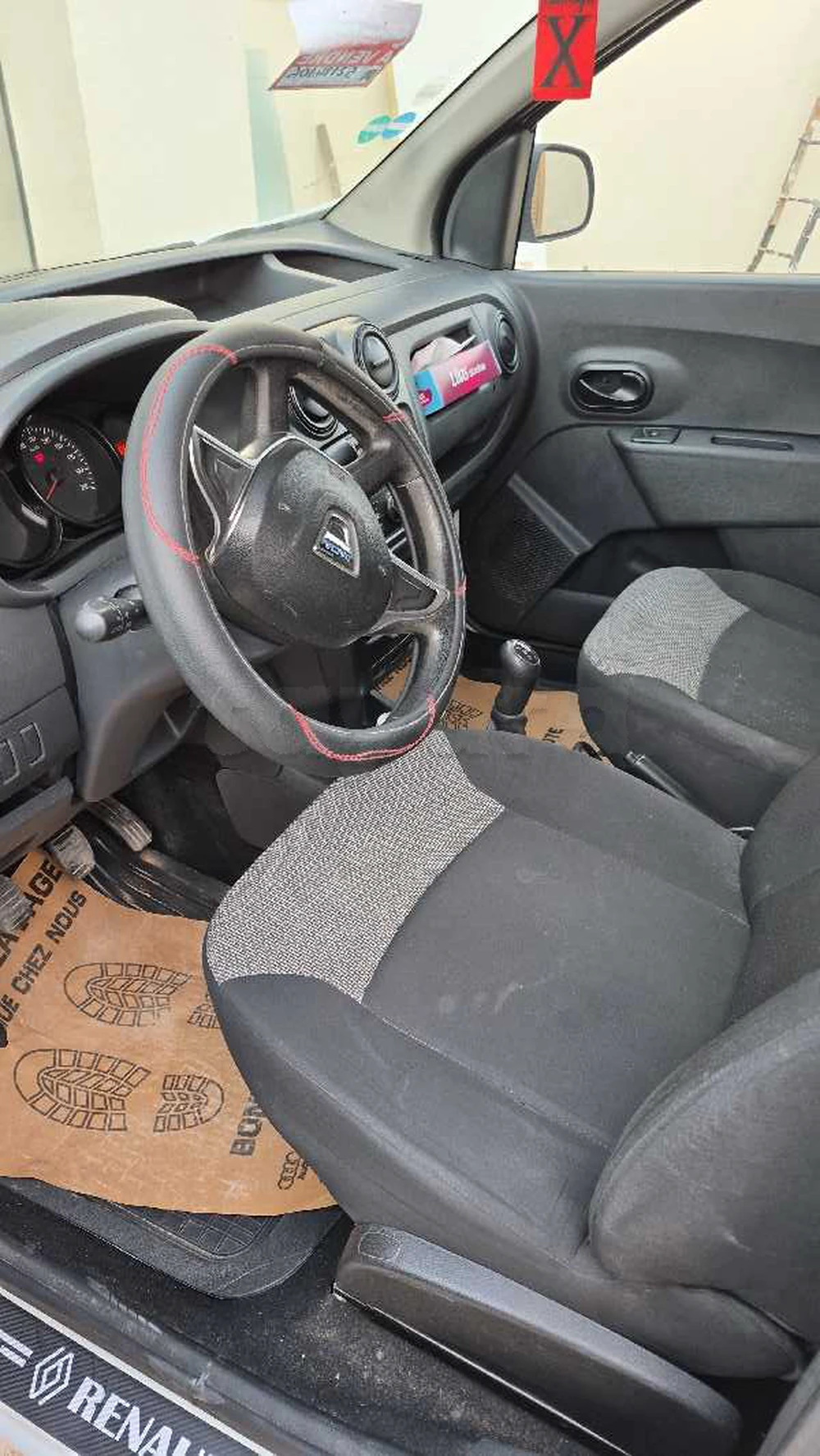 Carte voiture Dacia Dokker