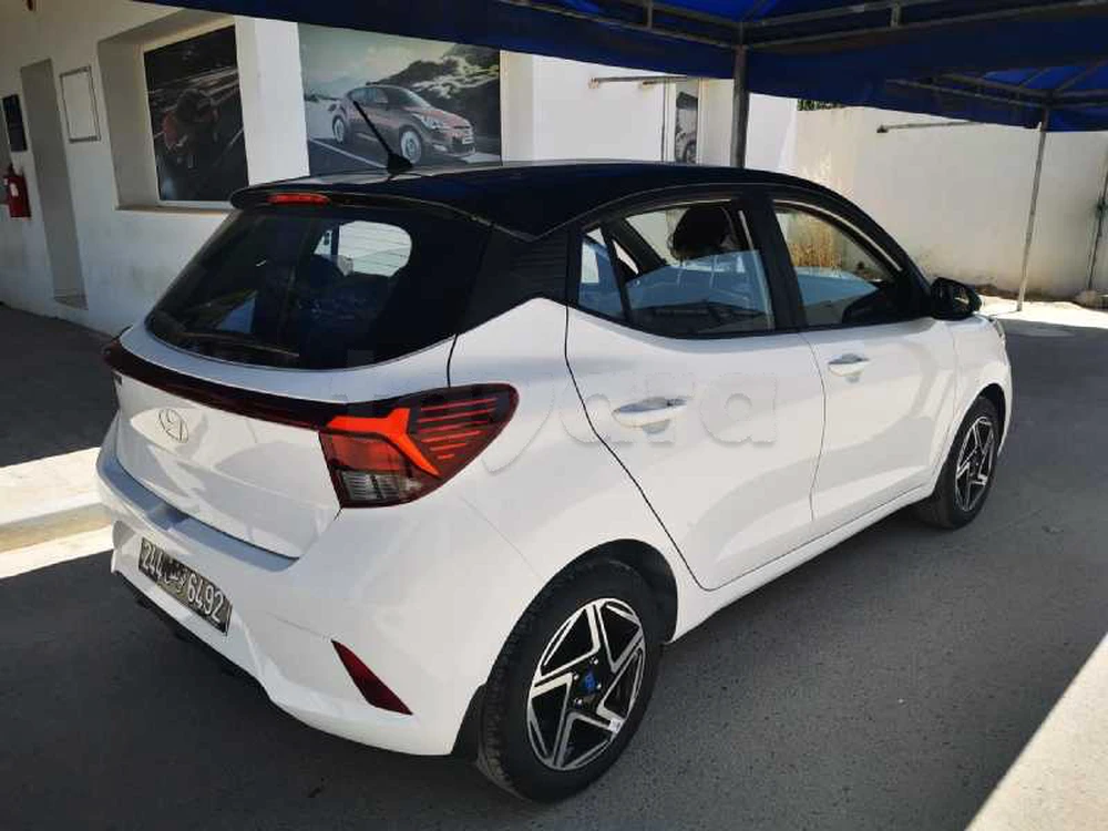 Carte voiture Hyundai i10