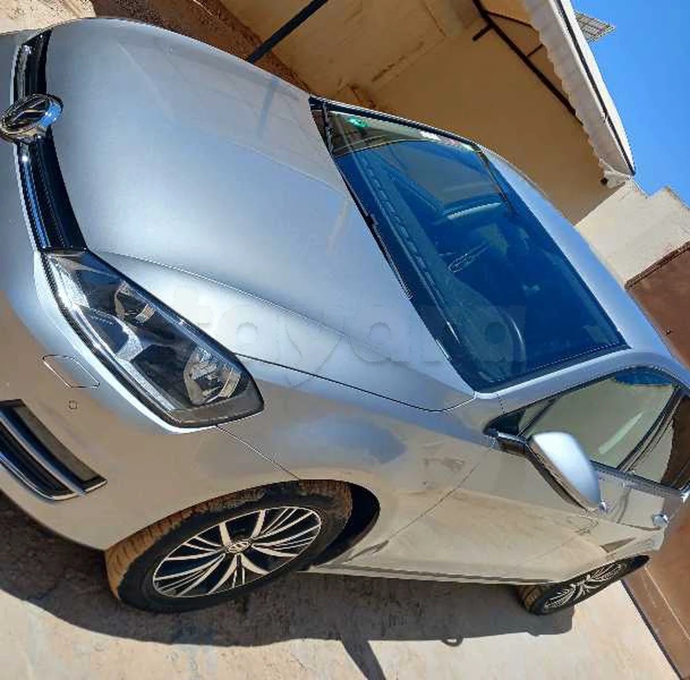 Carte voiture Volkswagen Golf