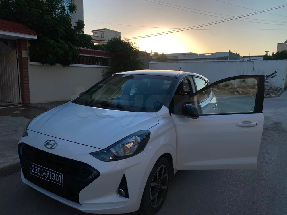 Carte voiture Hyundai i10