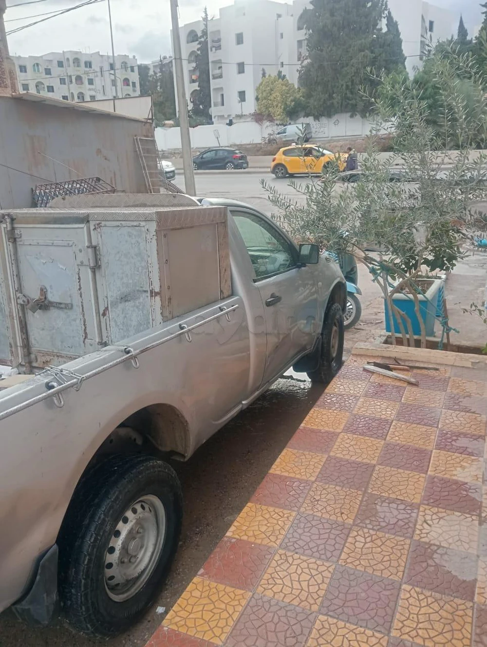 Carte voiture Mitsubishi L200