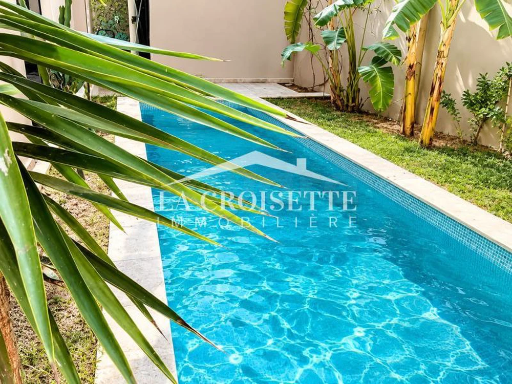 Villa meublée S+3 avec piscine à Gammarth MVL0041