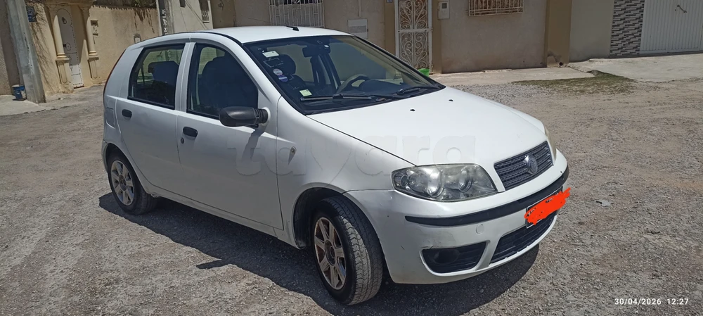 Carte voiture Fiat Punto