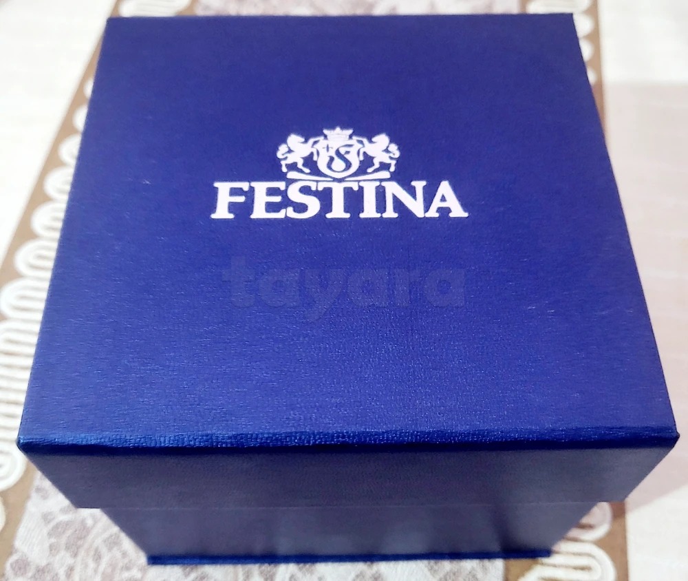Montre Festina neuve, importée