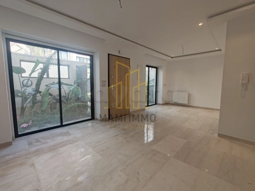 A LOUER –Duplex S+3 avec jardin | Bhar Lazrag, La Marsa