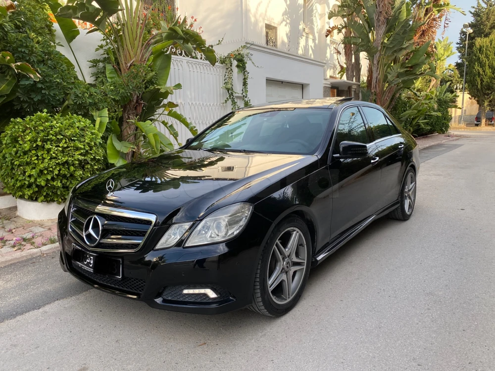 Carte voiture Mercedes-Benz Classe E