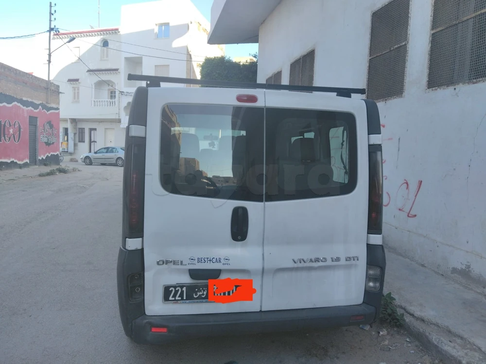 Carte voiture Opel Vivaro