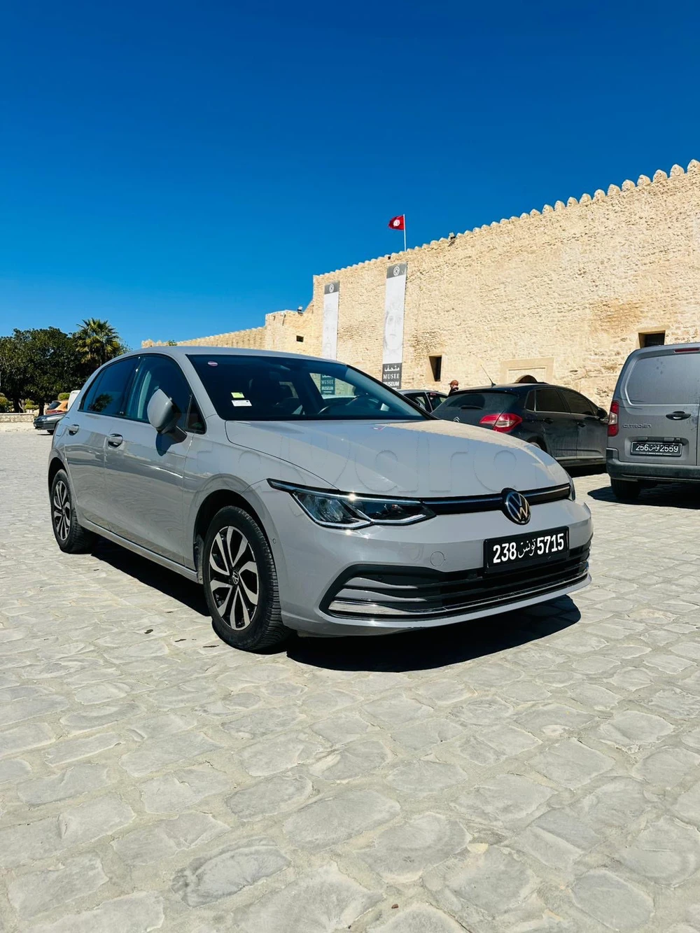 Carte voiture Volkswagen Golf 8