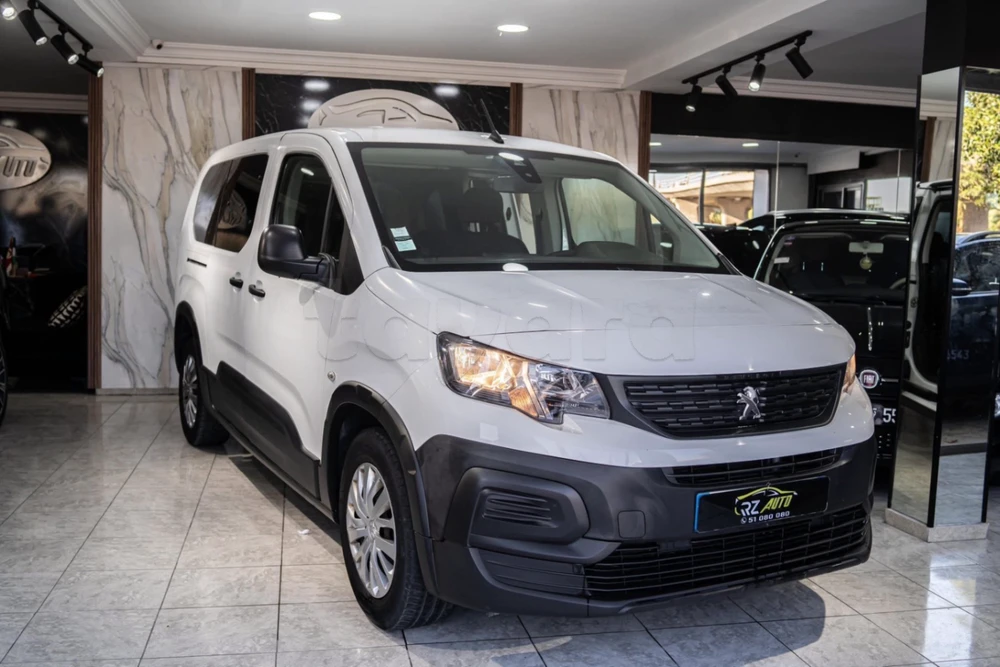 Carte voiture Peugeot Partner