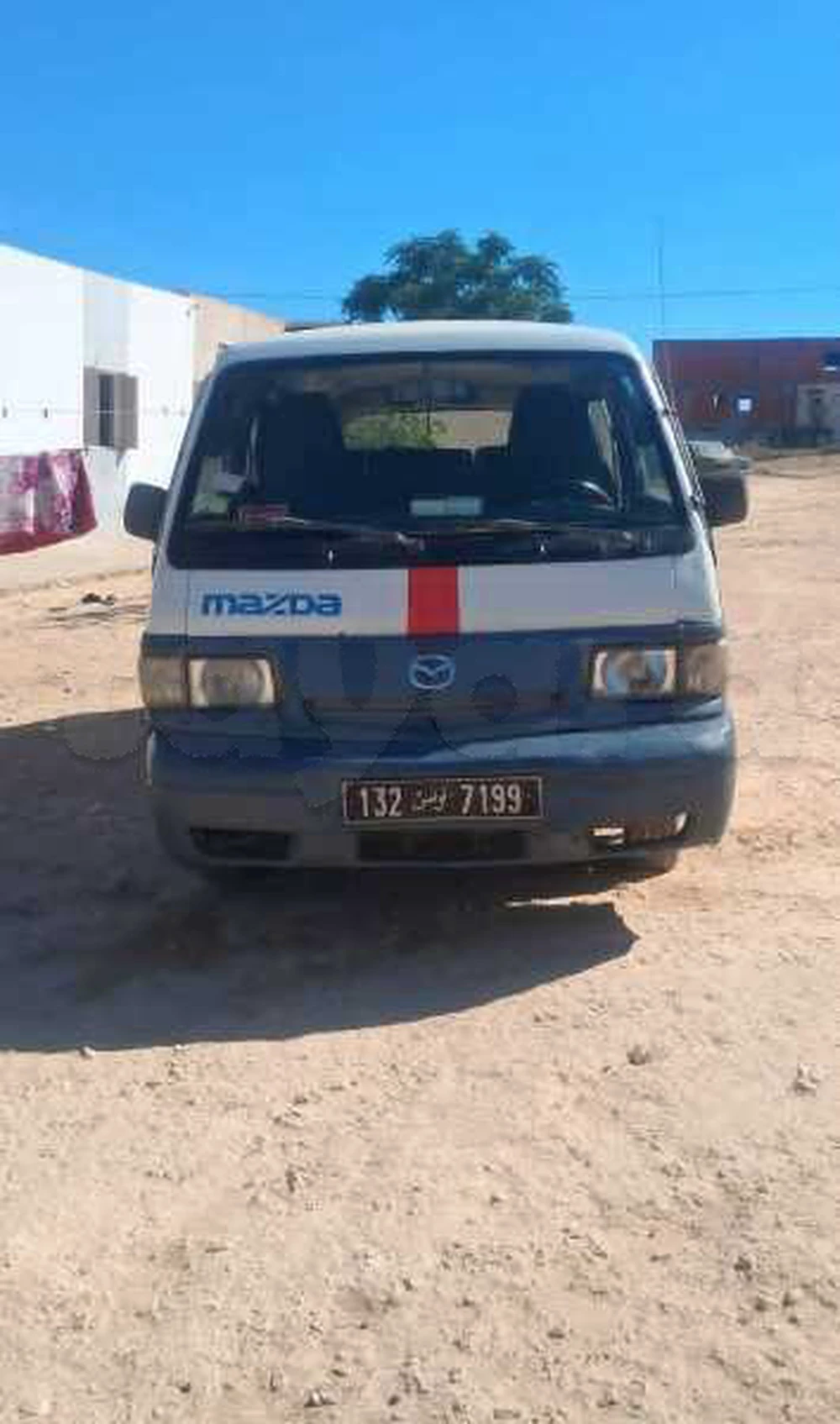 Mazda E2000