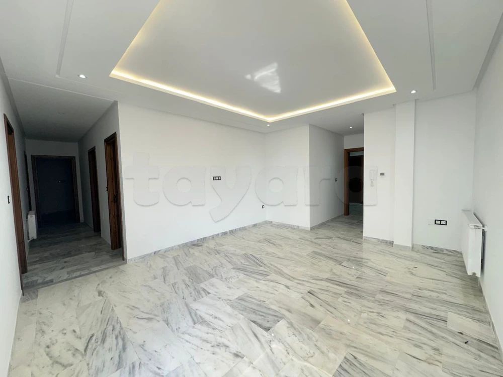 Appartement S+3 jamais habité à vendre