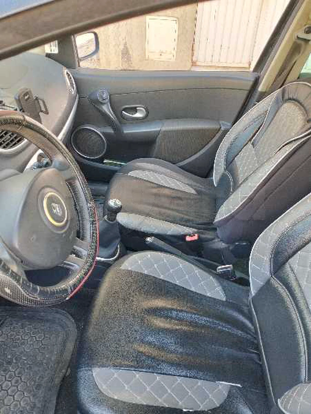 Carte voiture Renault Clio