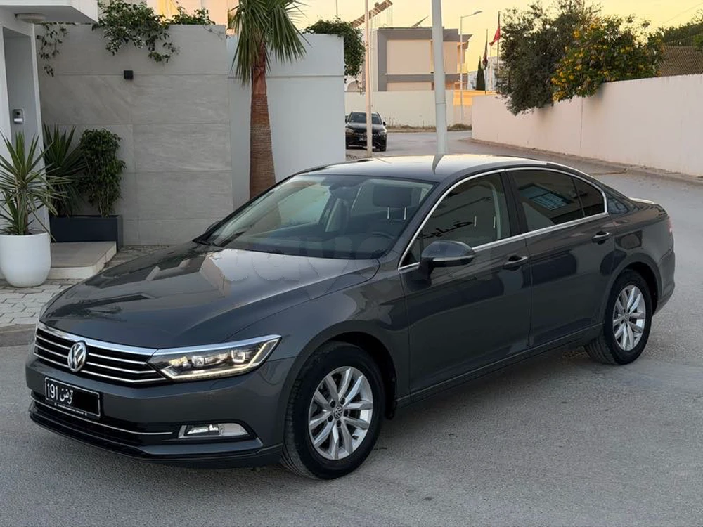 Carte voiture Volkswagen Passat