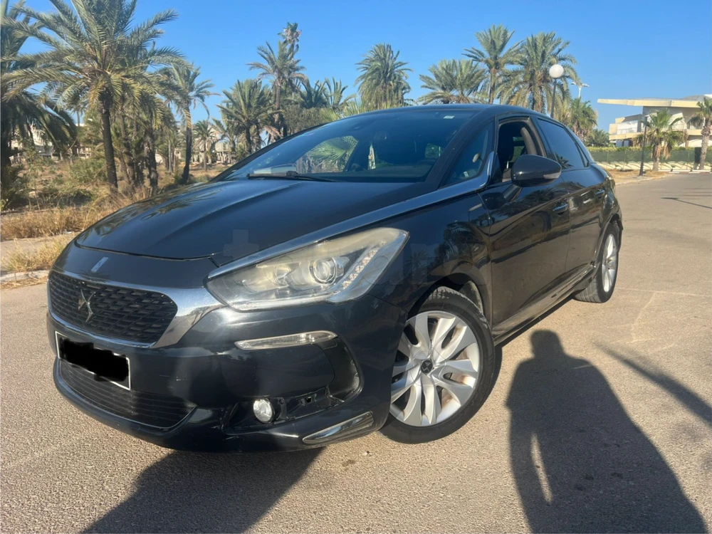 Citroen DS5