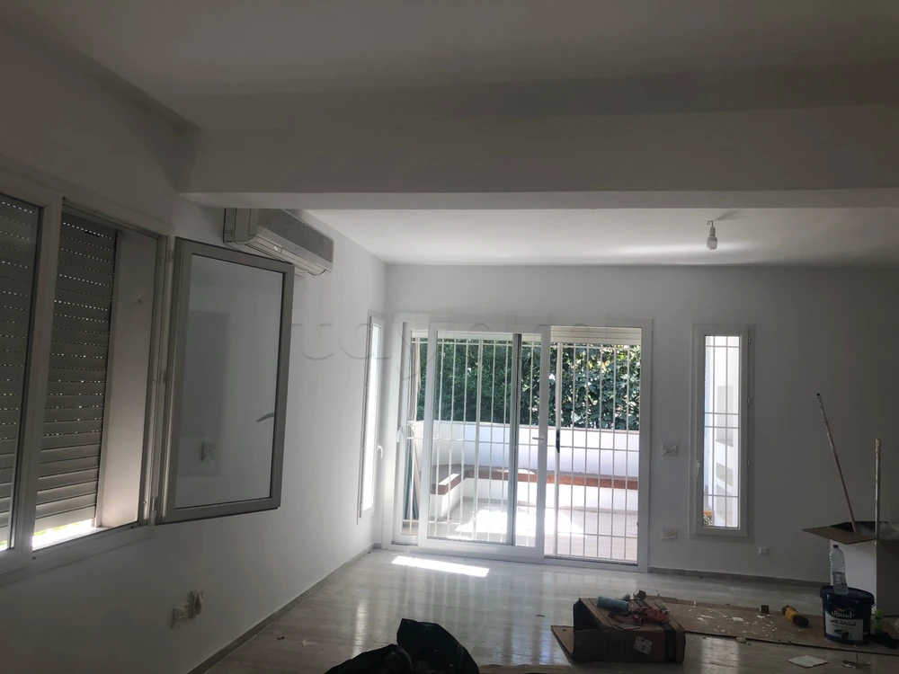 A louer appartement El menzah 1