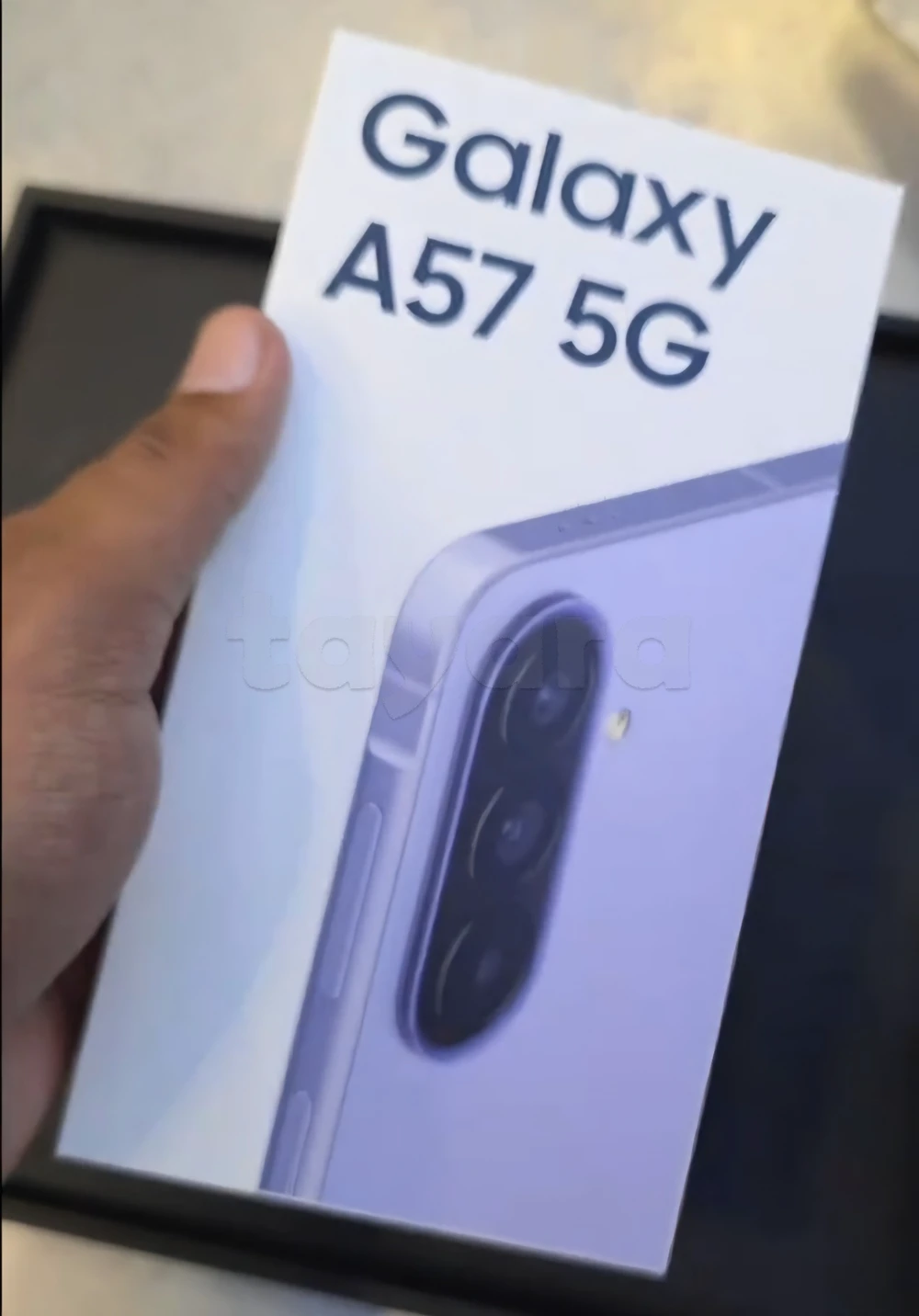 Samsung a57 8/256 utilisé 1 mois avec facture d'achat