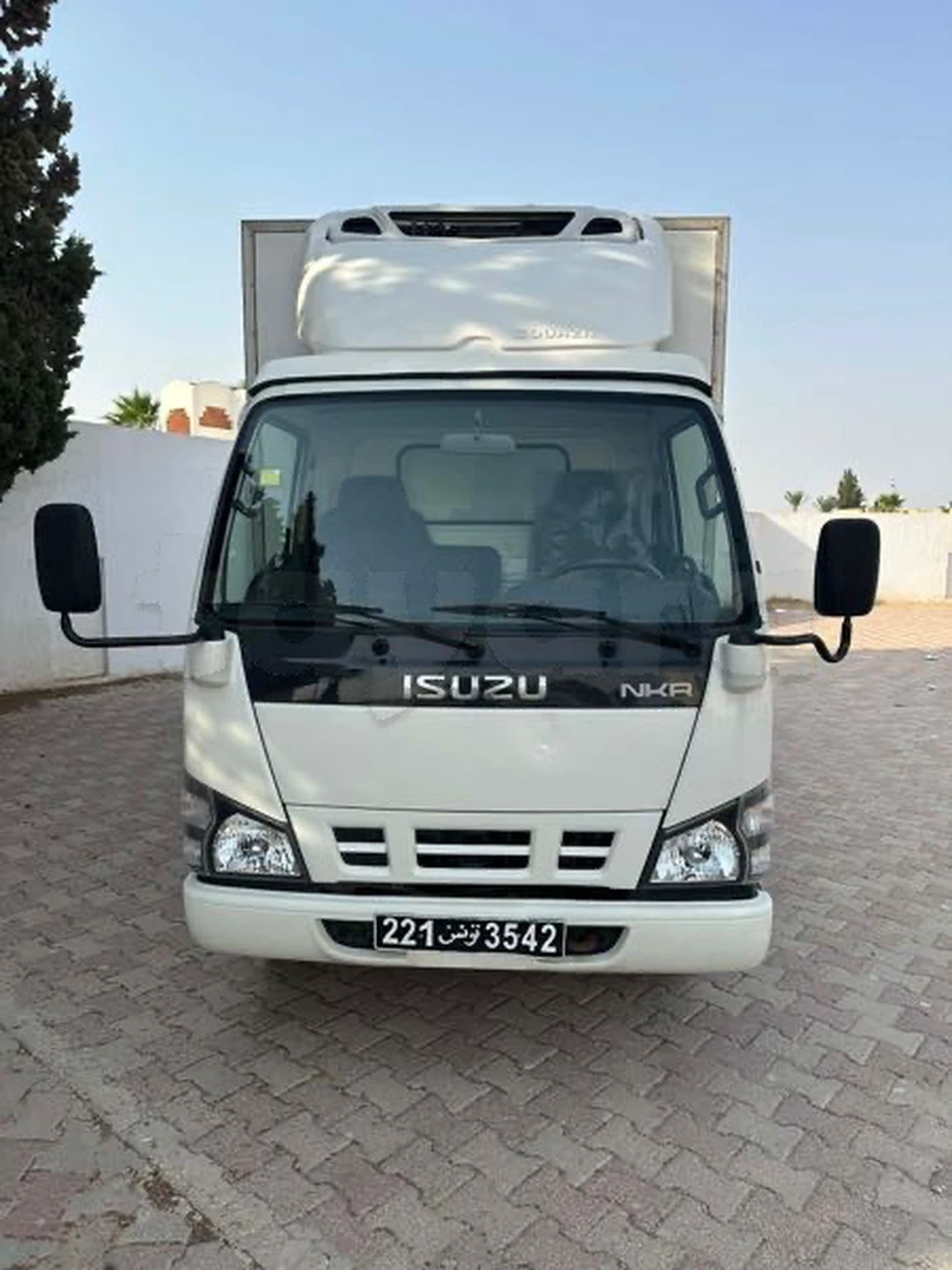 Carte voiture Isuzu Landwind