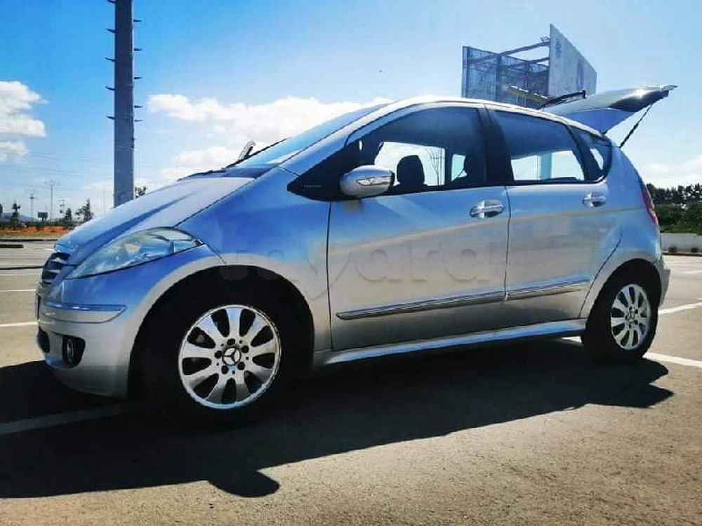 Carte voiture Mercedes-Benz Classe A