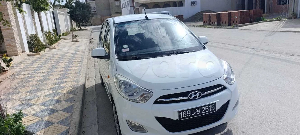 Carte voiture Hyundai i10