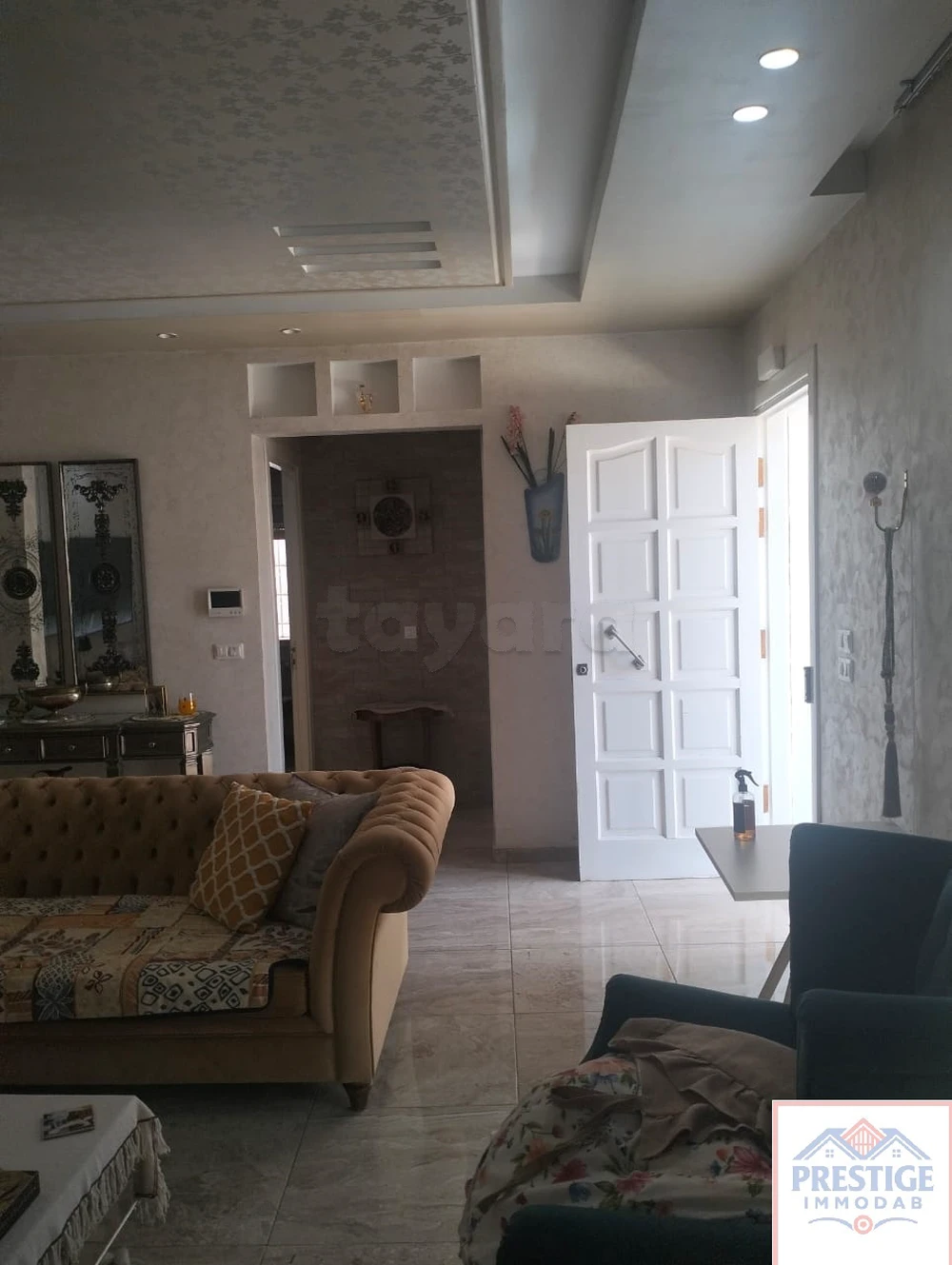 Investissement Clé en Main – Villa(s+3) + 3 Appartements indépendants -400m2