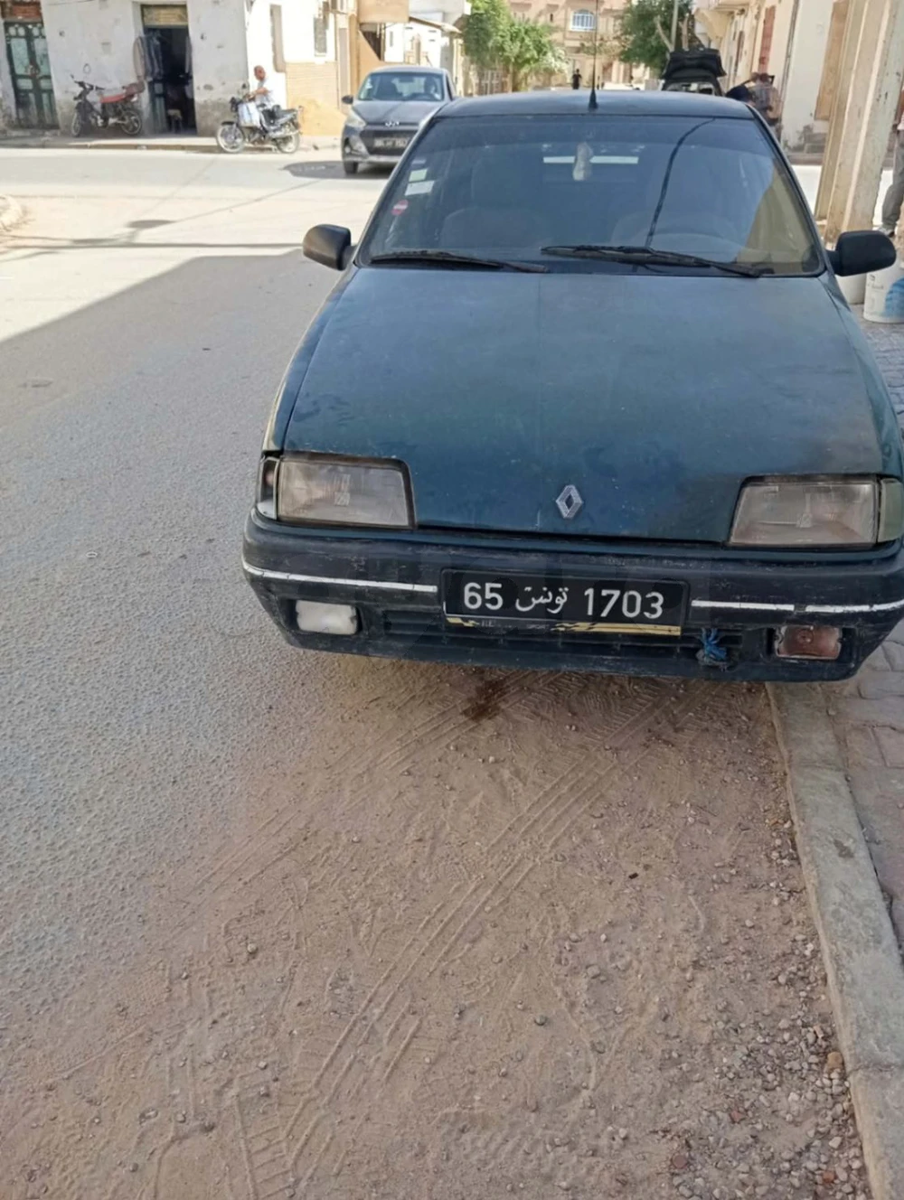 Renault R19