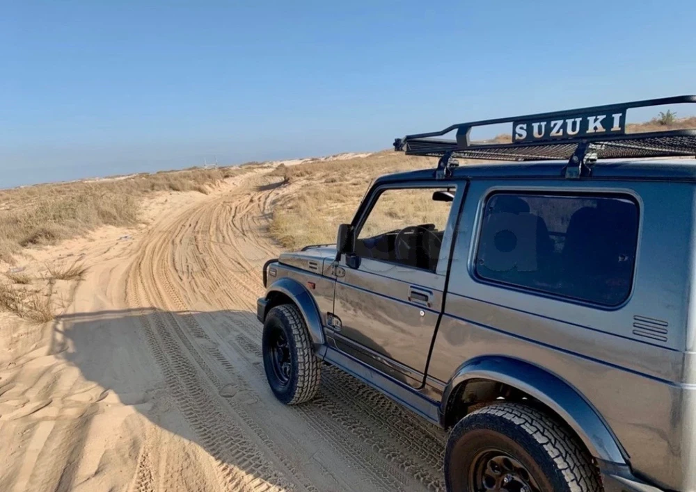 Suzuki Samurai