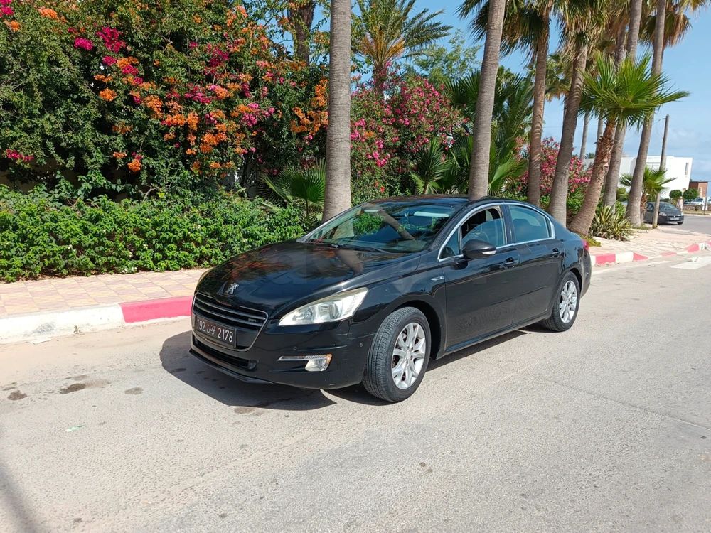Carte voiture Peugeot 508