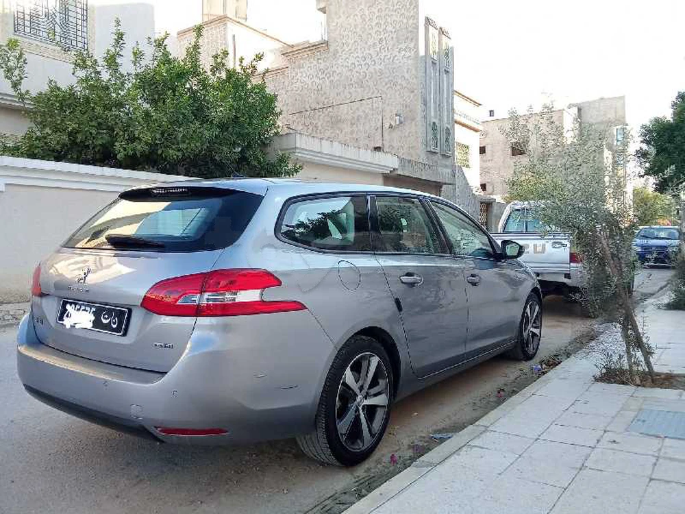 Peugeot 308