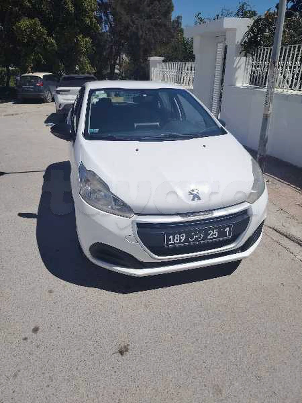 Carte voiture Peugeot 208